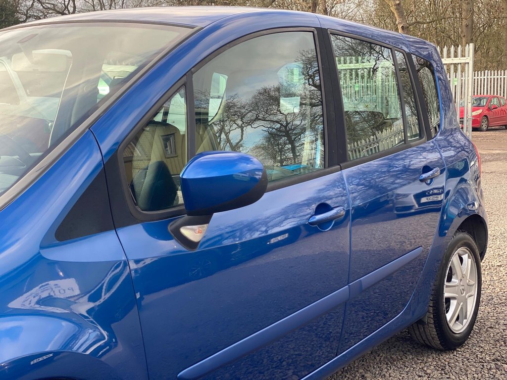 Used Renault Grand Modus 2010 for sale - 77499162: Photo 24