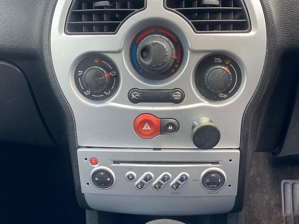 Used Renault Grand Modus 2010 for sale - 77499162: Photo 33