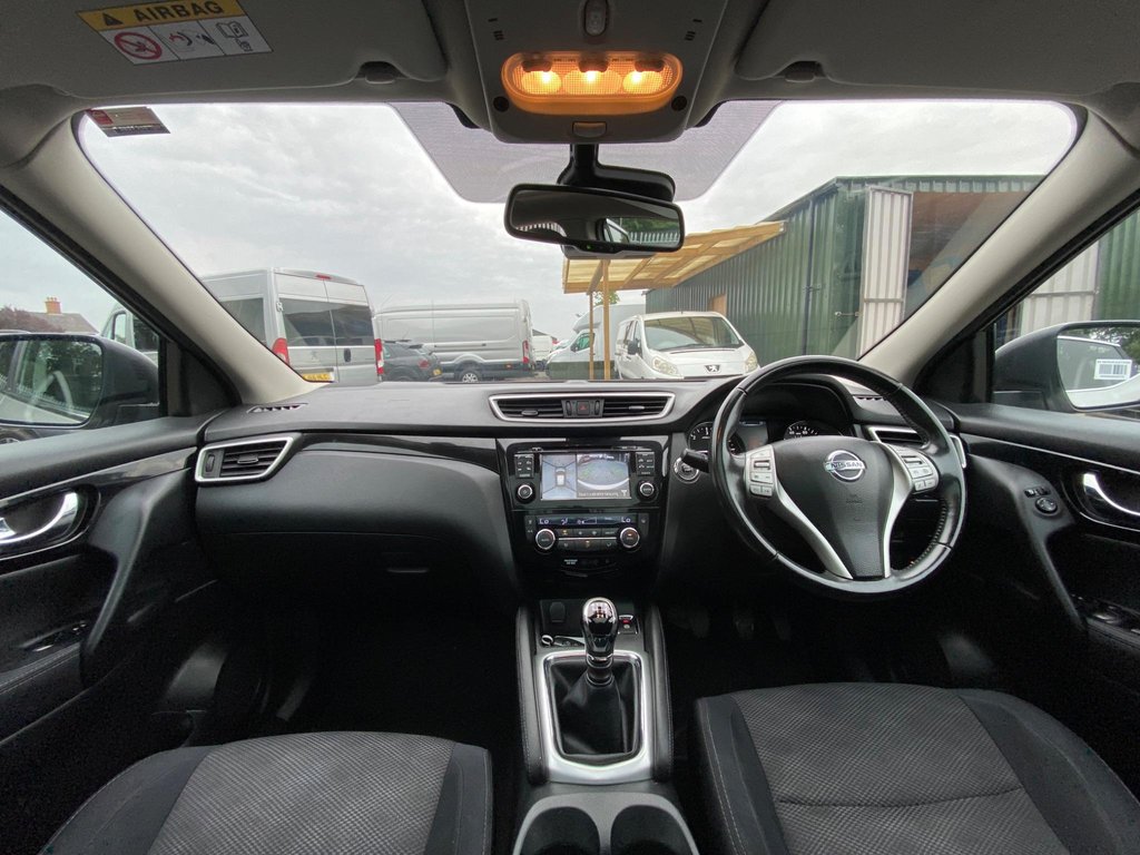 Used Nissan Qashqai 2015 for sale - 76048323: Photo 10