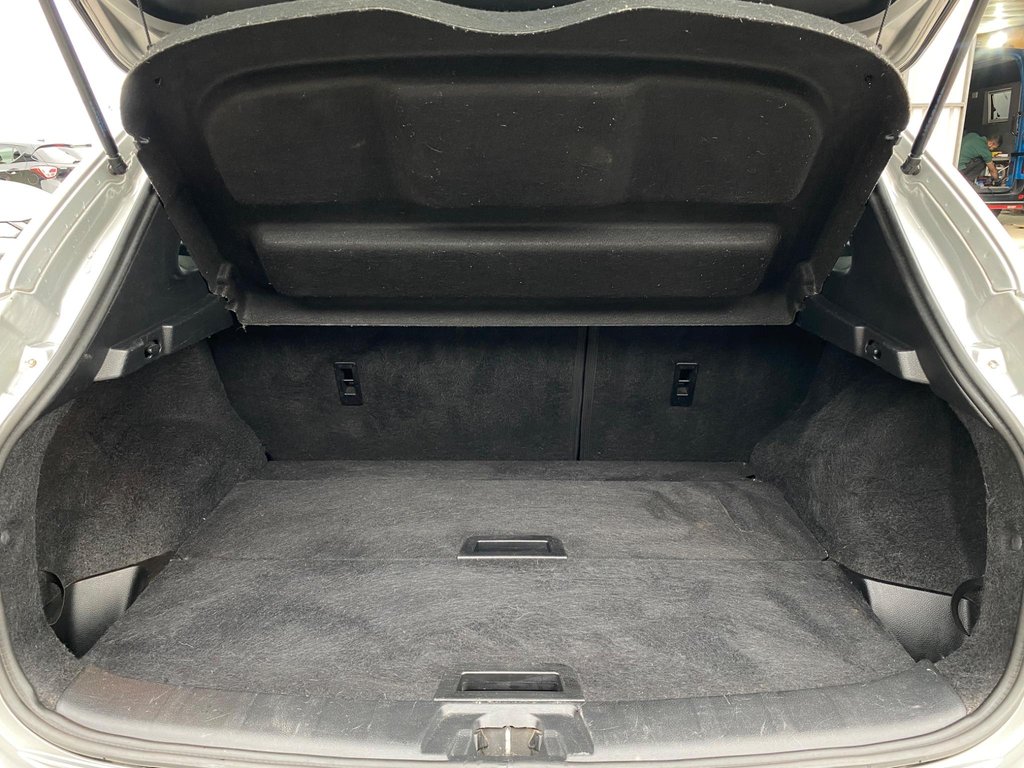 Used Nissan Qashqai 2015 for sale - 76048323: Photo 12