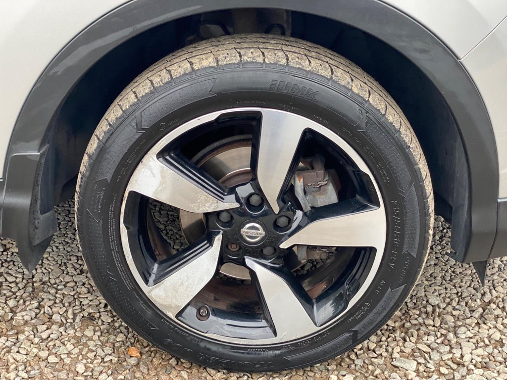 Used Nissan Qashqai 2015 for sale - 76048323: Photo 17