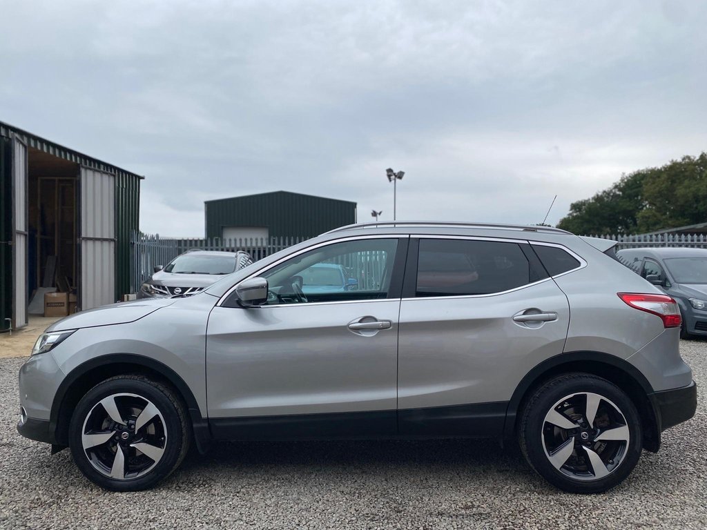 Used Nissan Qashqai 2015 for sale - 76048323: Photo 20