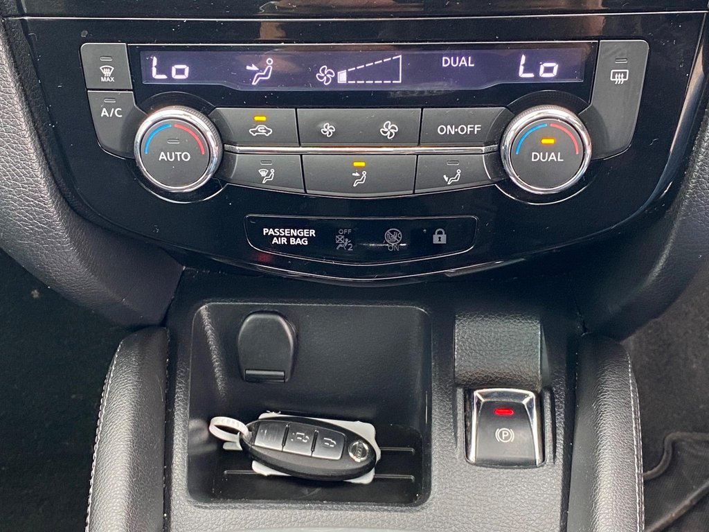 Used Nissan Qashqai 2015 for sale - 76048323: Photo 36