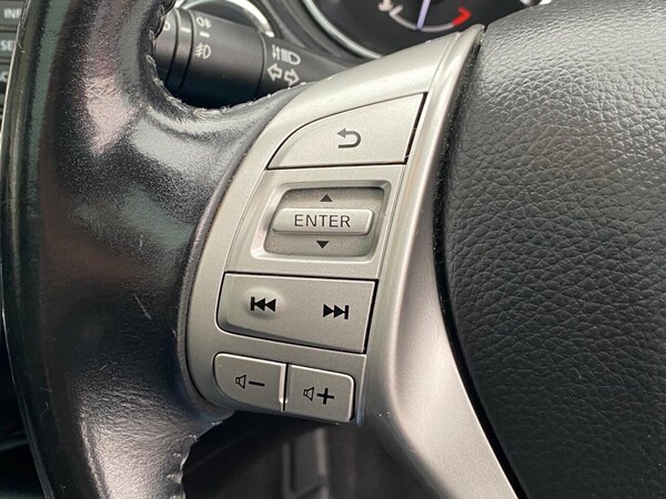 Used Nissan Qashqai 2015 for sale - 76048323: Photo 39