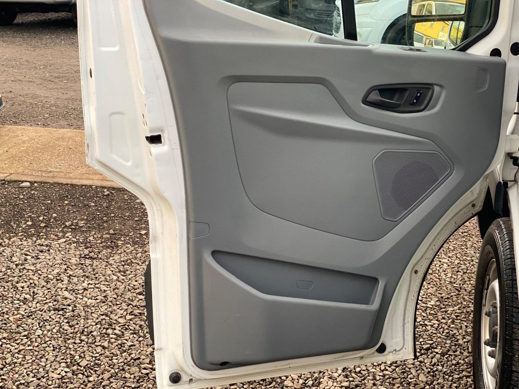 Used Ford Transit 2015 for sale - 76751259: Photo 35
