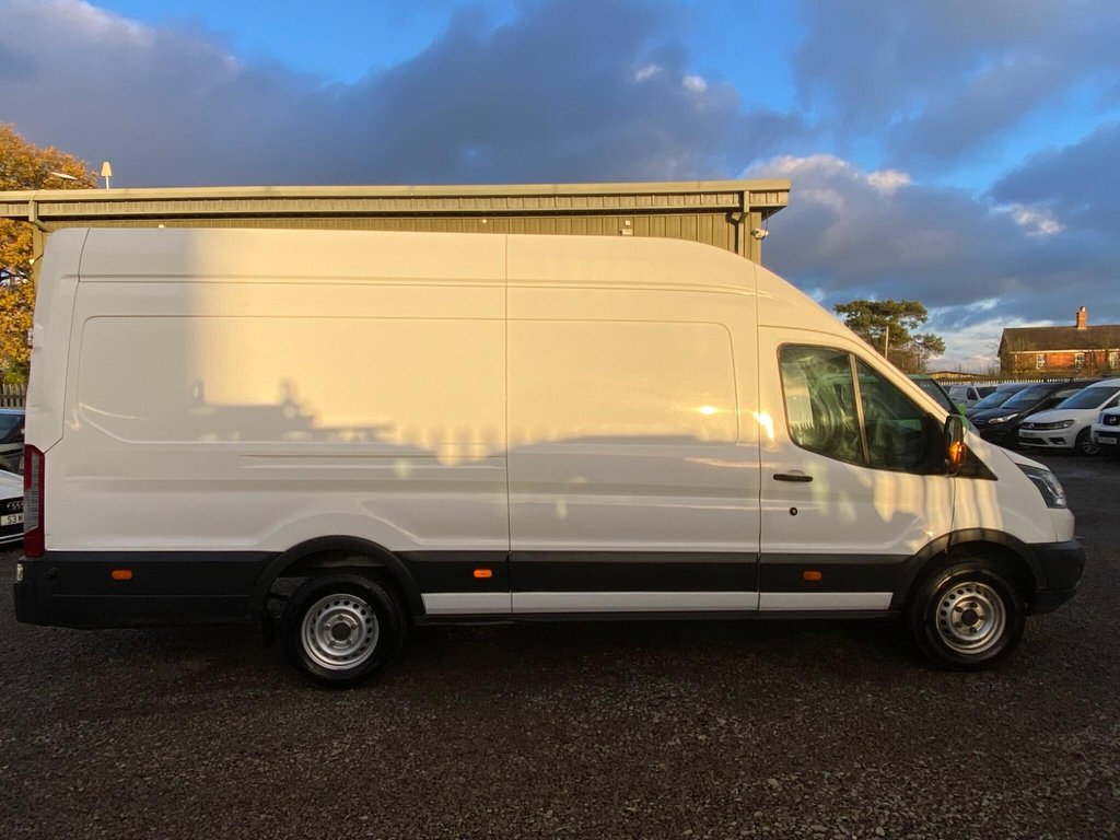 Used Ford Transit 2015 for sale - 76751259: Photo 4