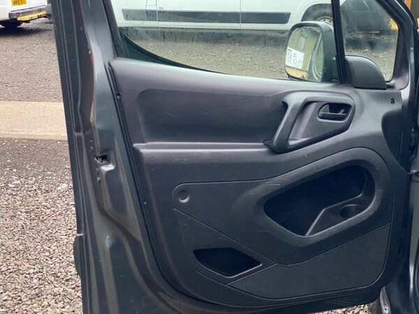 Used Citroen Berlingo 2017 for sale - 76168502: Photo 47