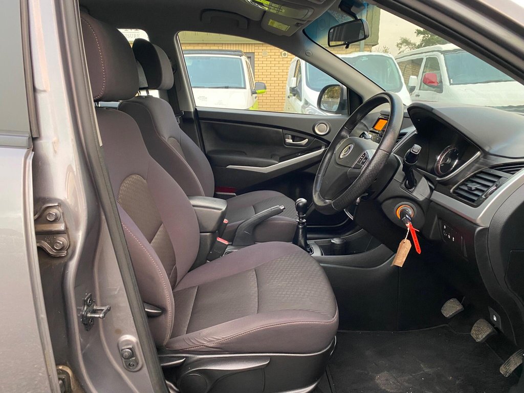 Used Ssangyong Korando 2015 for sale - 76410372: Photo 7