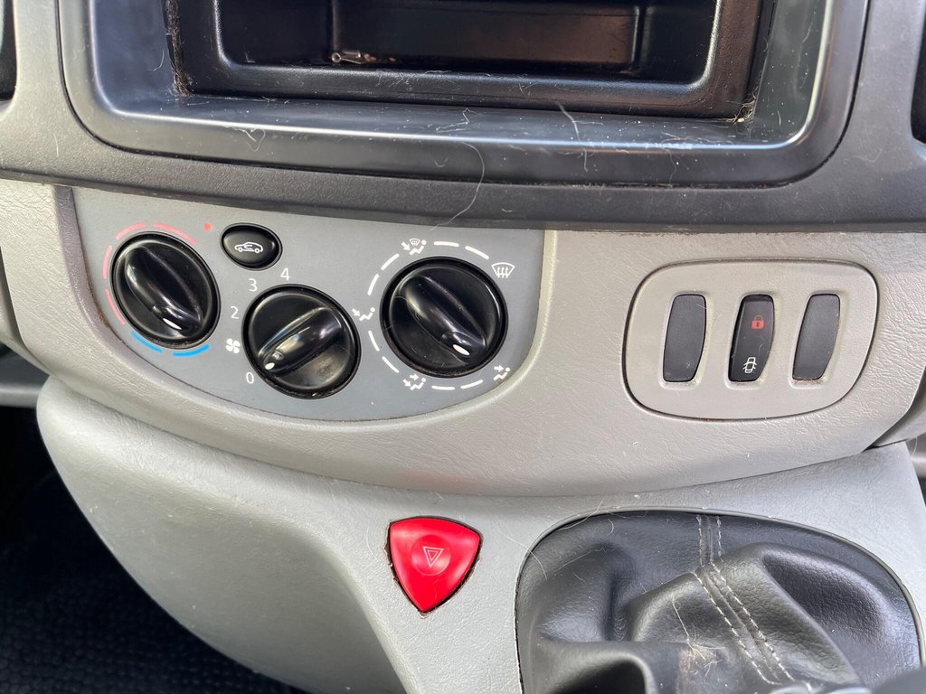 Used Vauxhall Vivaro 2014 for sale - 76454747: Photo 22