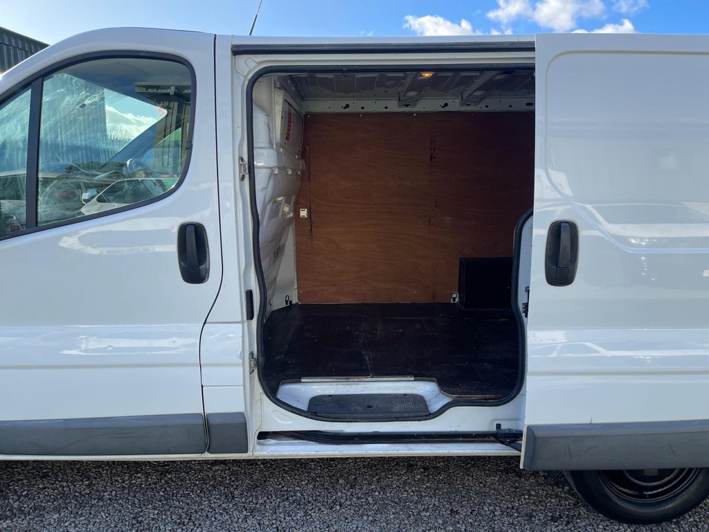 Used Vauxhall Vivaro 2014 for sale - 76454747: Photo 32