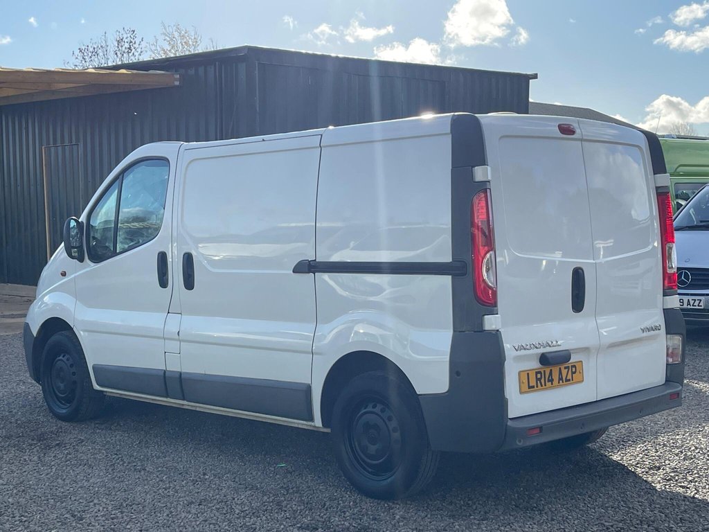 Used Vauxhall Vivaro 2014 for sale - 76454747: Photo 4