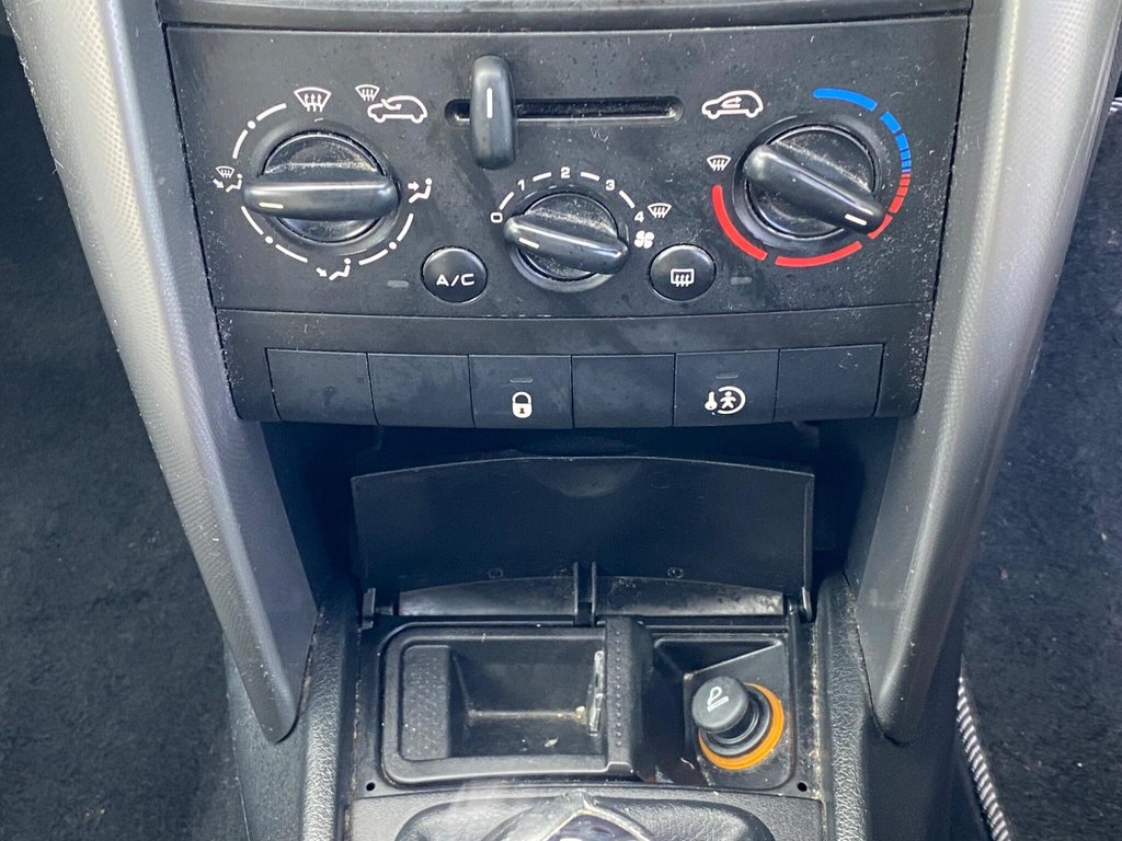 Used Peugeot 207 2009 for sale - 77841345: Photo 37