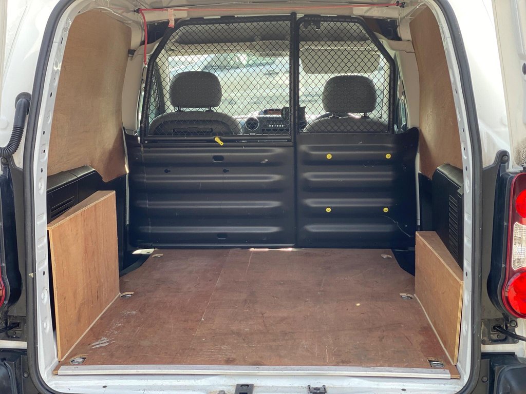 Used Peugeot Partner 2015 for sale - 77891240: Photo 10