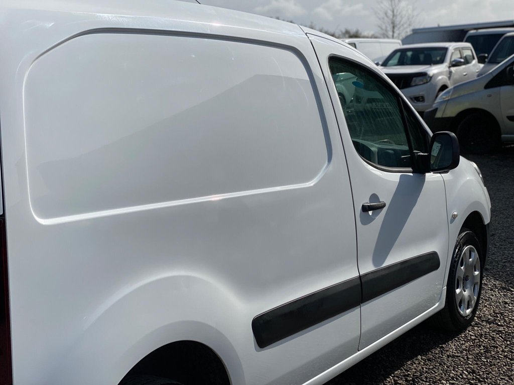 Used Peugeot Partner 2015 for sale - 77891240: Photo 26