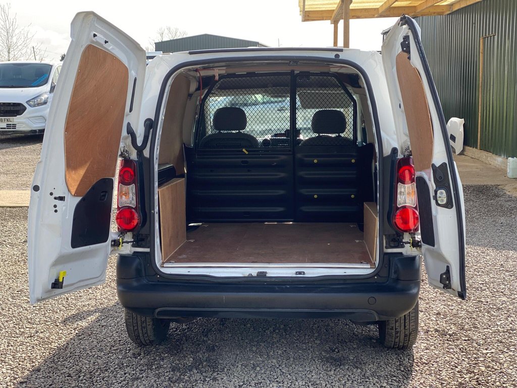 Used Peugeot Partner 2015 for sale - 77891240: Photo 38