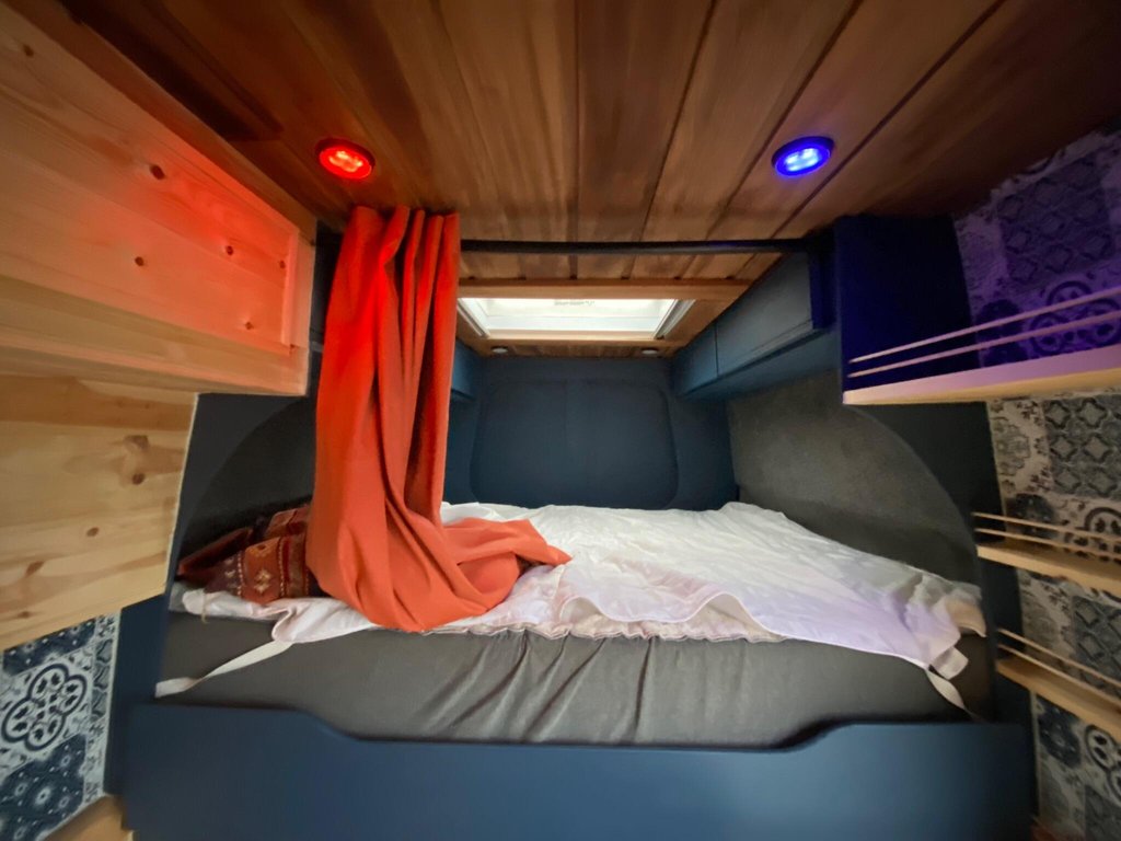 Used Ford Transit 2010 for sale - 77250677: Photo 33