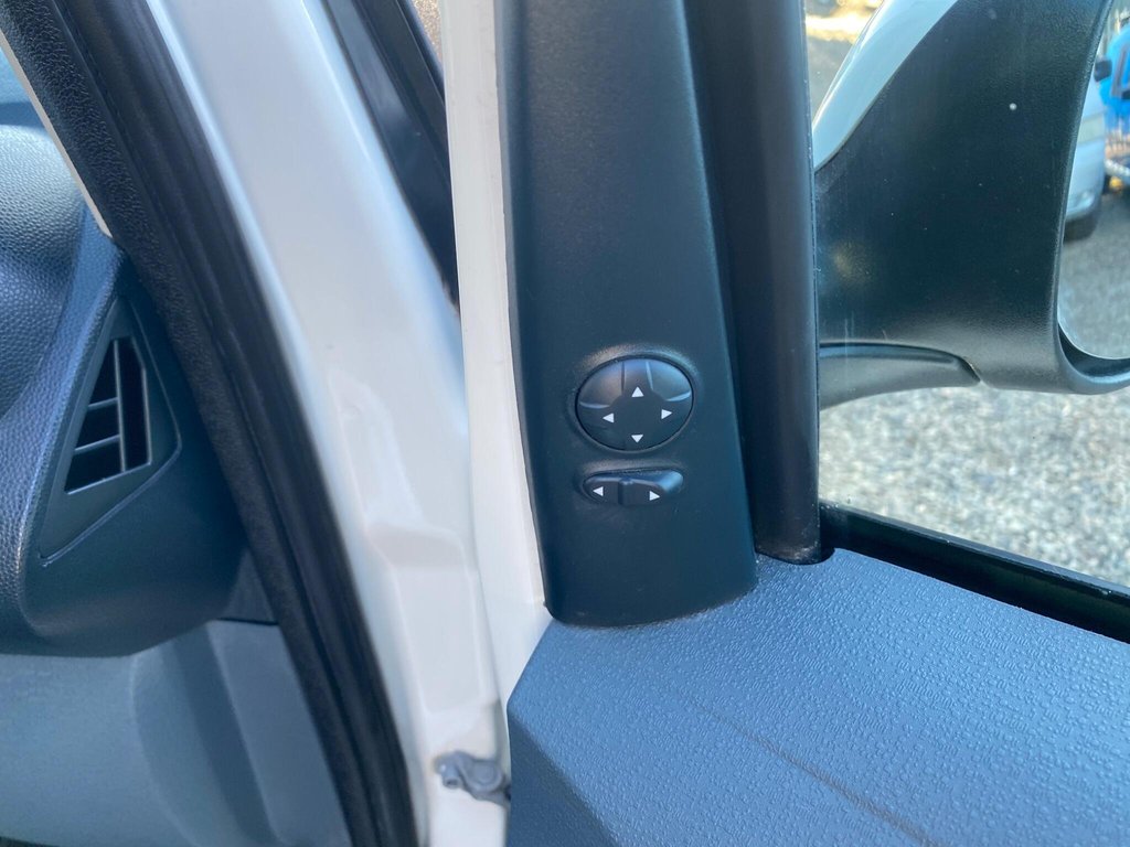 Used Ford Ka 2012 for sale - 77080463: Photo 38