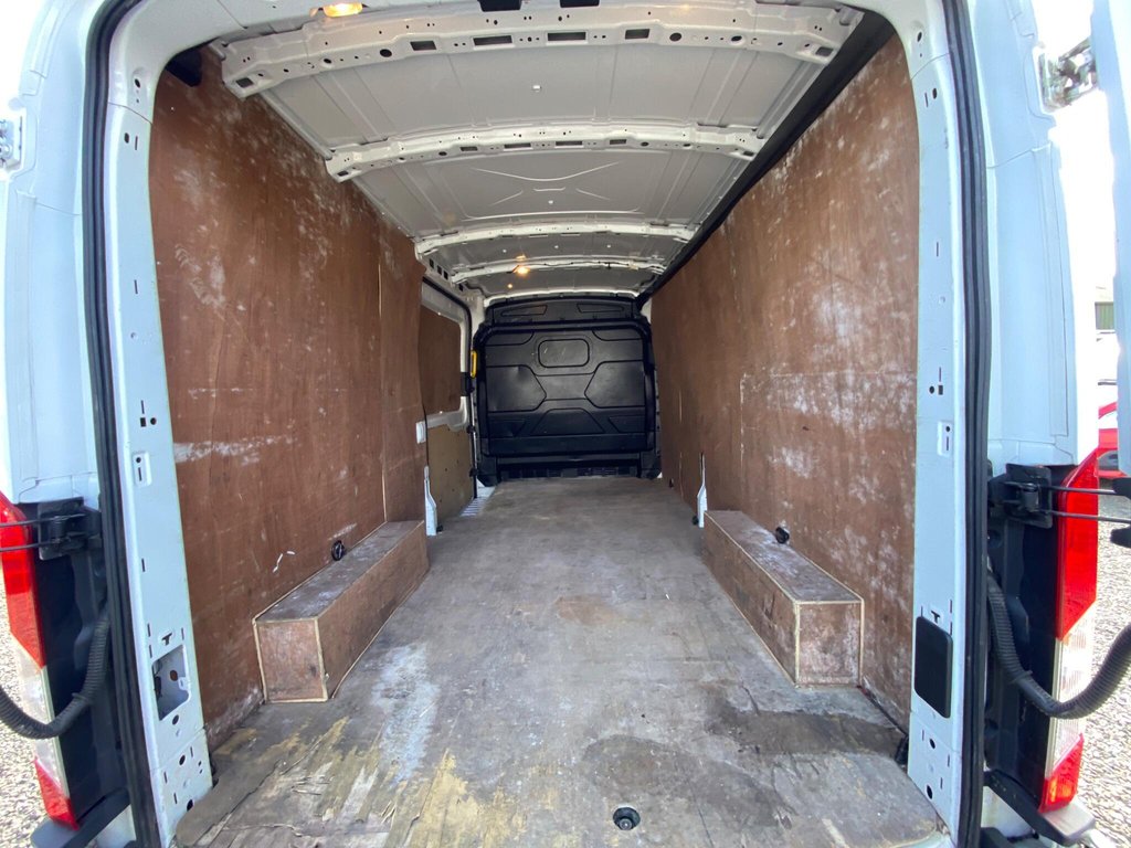 Used Ford Transit 2017 for sale - 77898936: Photo 9