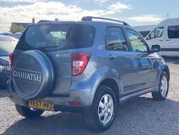 Used Daihatsu Terios 2007 for sale - 75732437: Photo