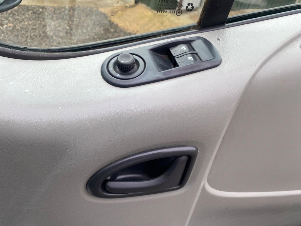 Used Vauxhall Vivaro 2009 for sale - 76496772: Photo 39