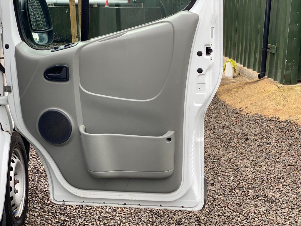 Used Vauxhall Vivaro 2009 for sale - 76496772: Photo 40