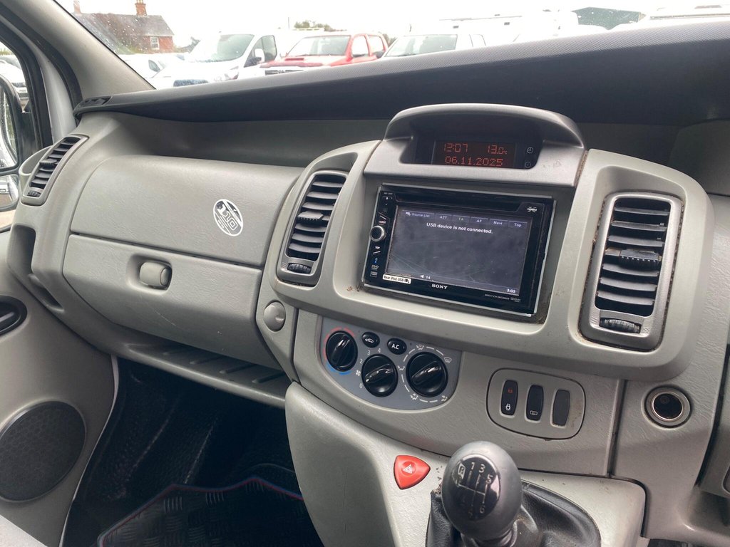 Used Vauxhall Vivaro 2009 for sale - 76496772: Photo 8