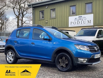Used Dacia Sandero Stepway 2014 for sale - 79327920: Photo