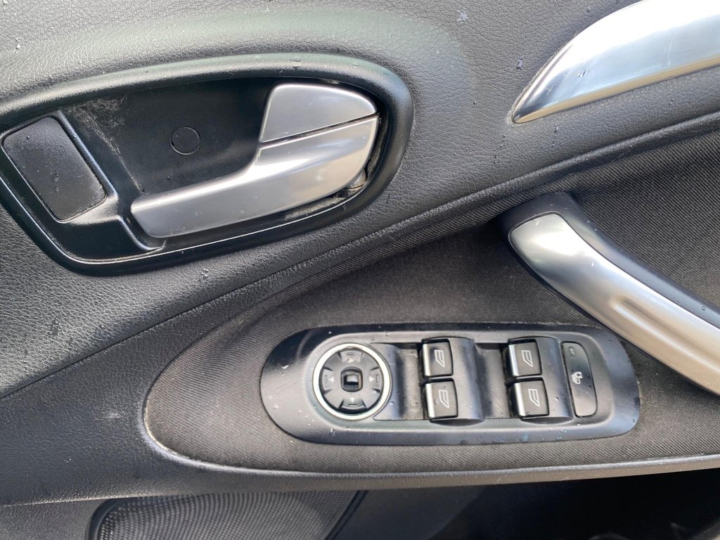 Used Ford S-Max 2012 for sale - 78140694: Photo 37