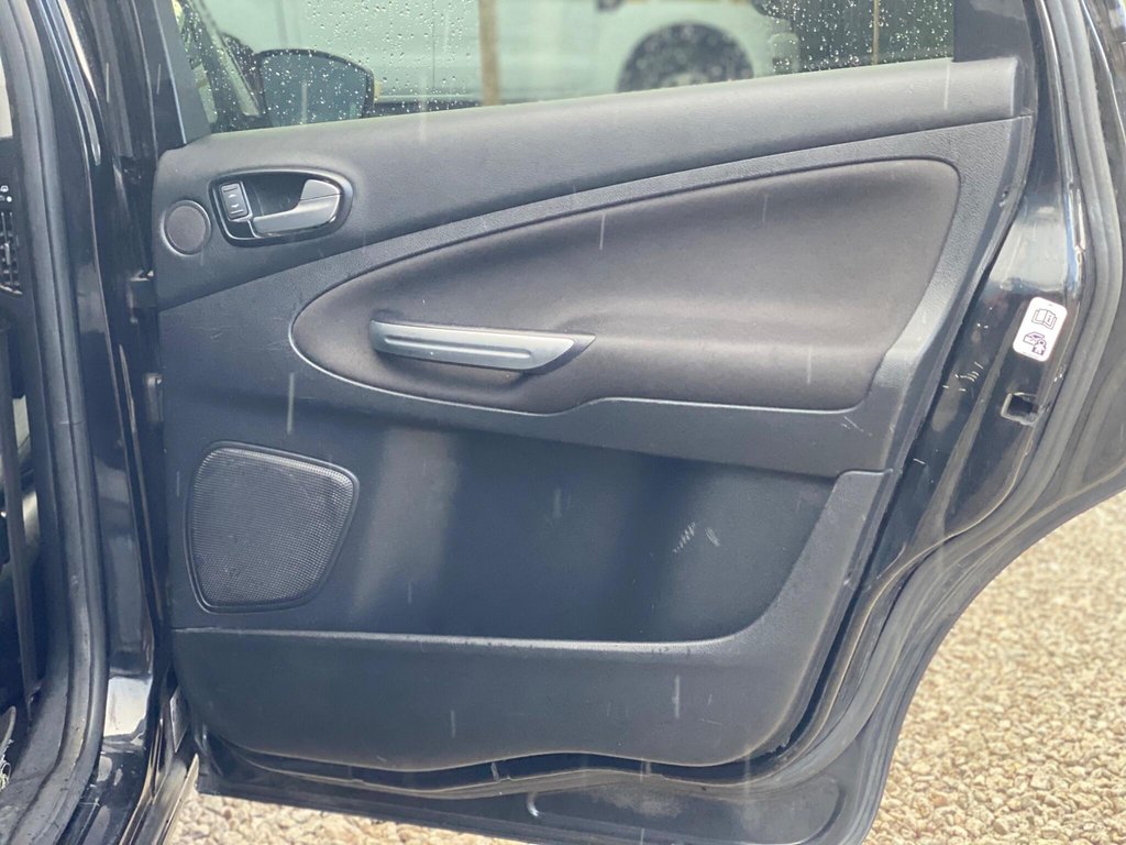 Used Ford S-Max 2012 for sale - 78140694: Photo 41