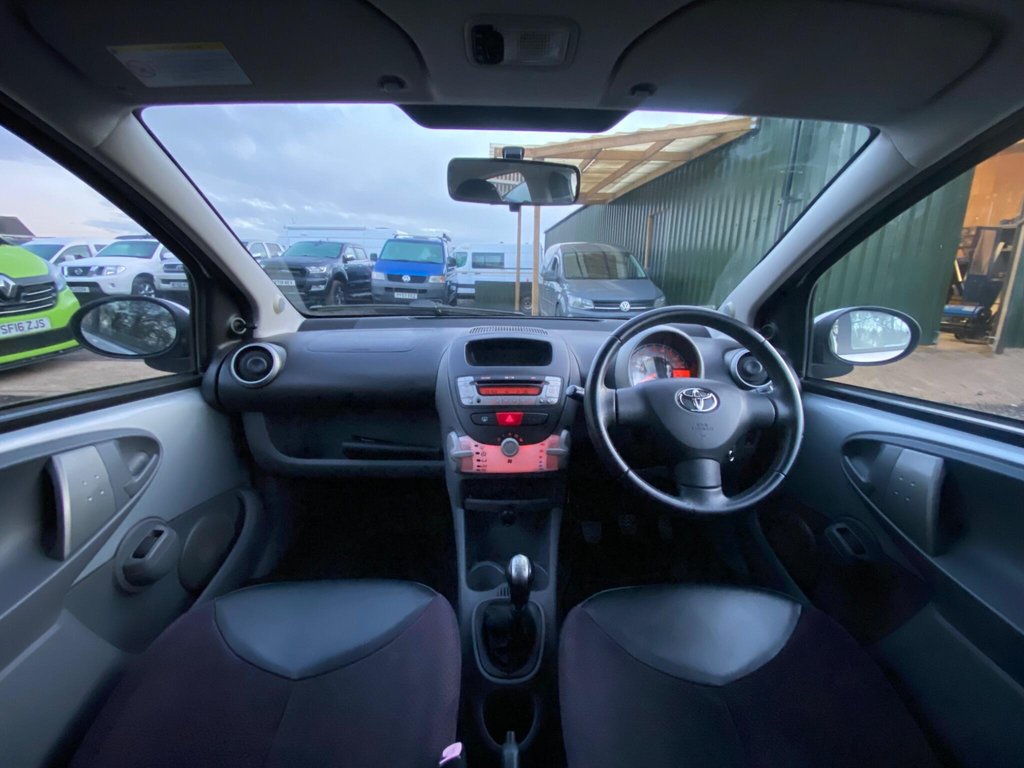 Used Toyota AYGO 2009 for sale - 76784043: Photo 10