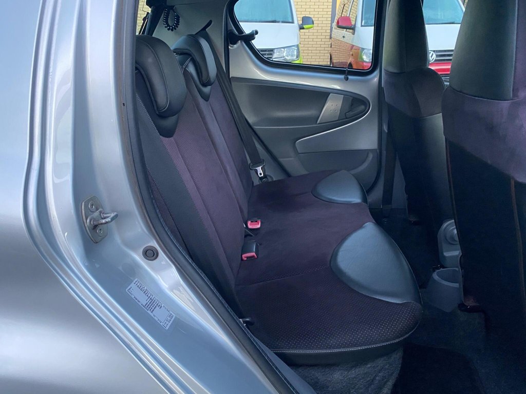 Used Toyota AYGO 2009 for sale - 76784043: Photo 11