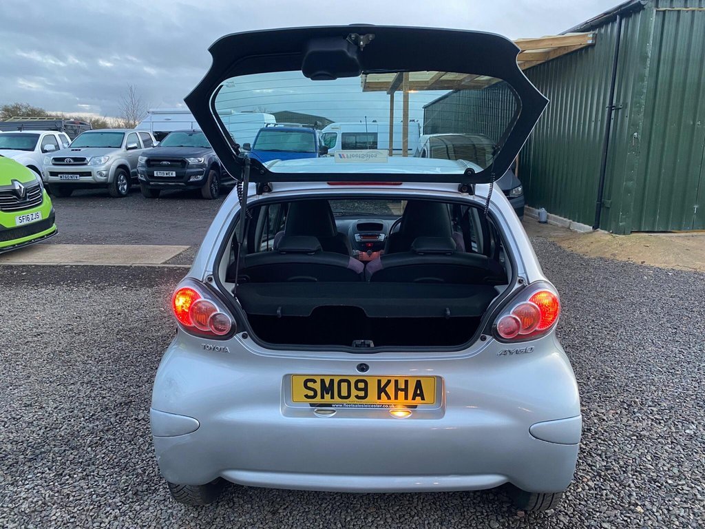 Used Toyota AYGO 2009 for sale - 76784043: Photo 12