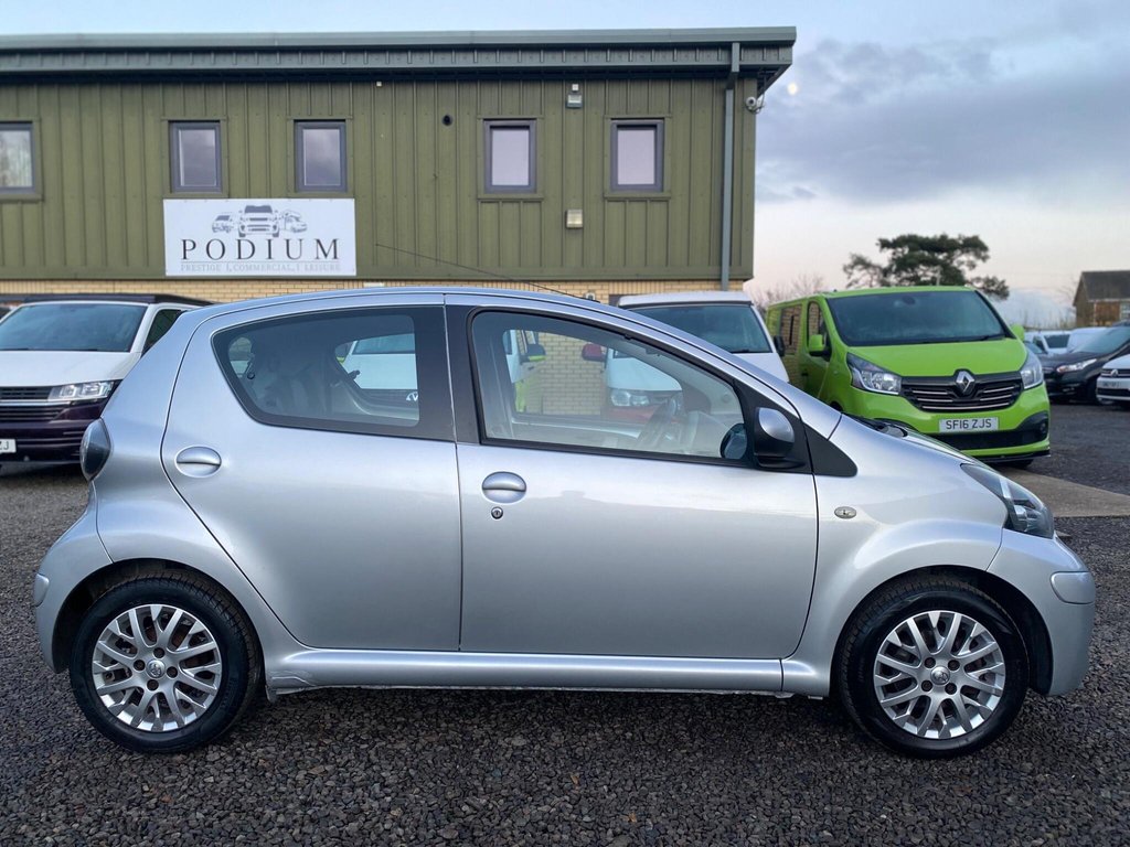 Used Toyota AYGO 2009 for sale - 76784043: Photo 22