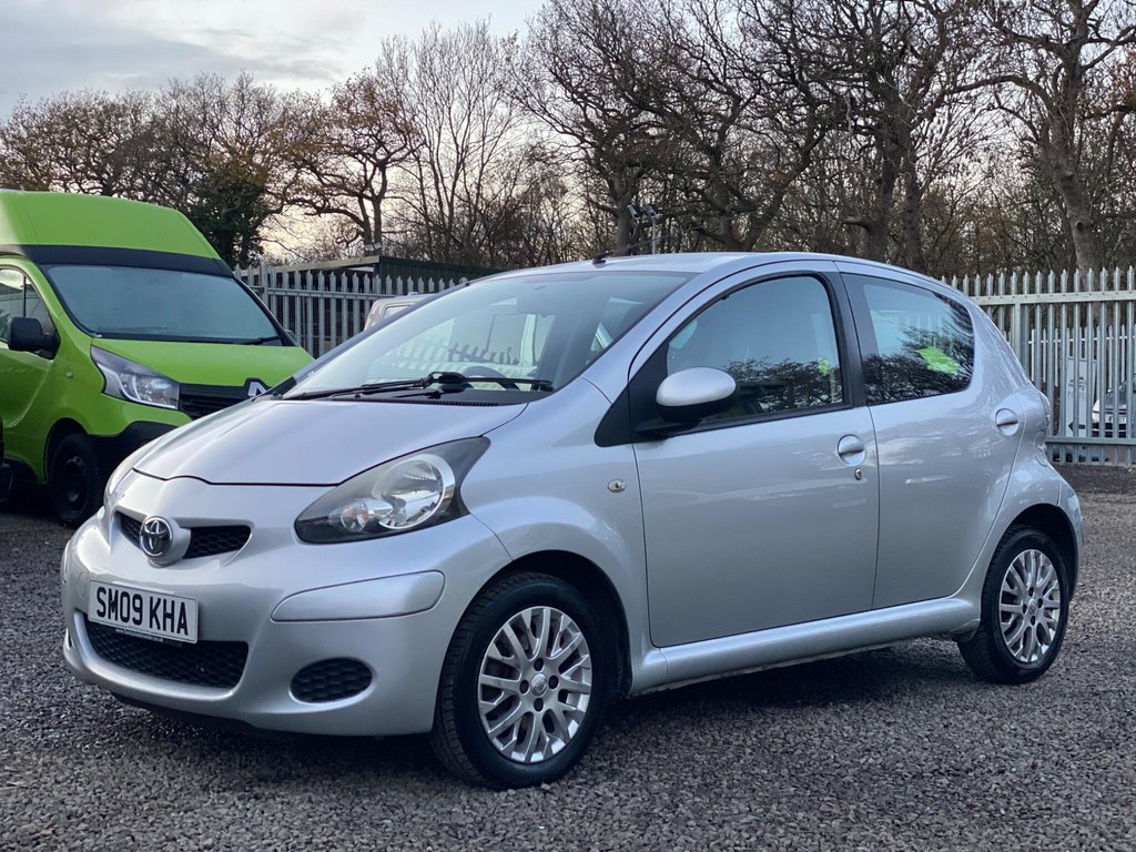 Used Toyota AYGO 2009 for sale - 76784043: Photo 3