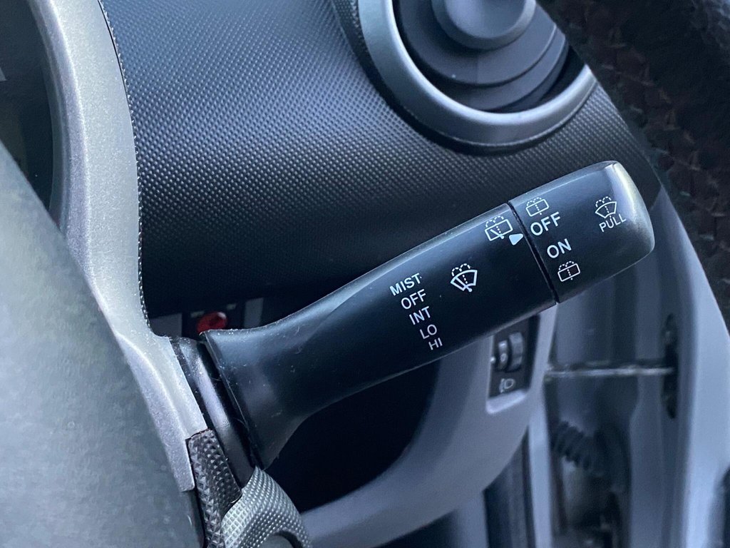 Used Toyota AYGO 2009 for sale - 76784043: Photo 37