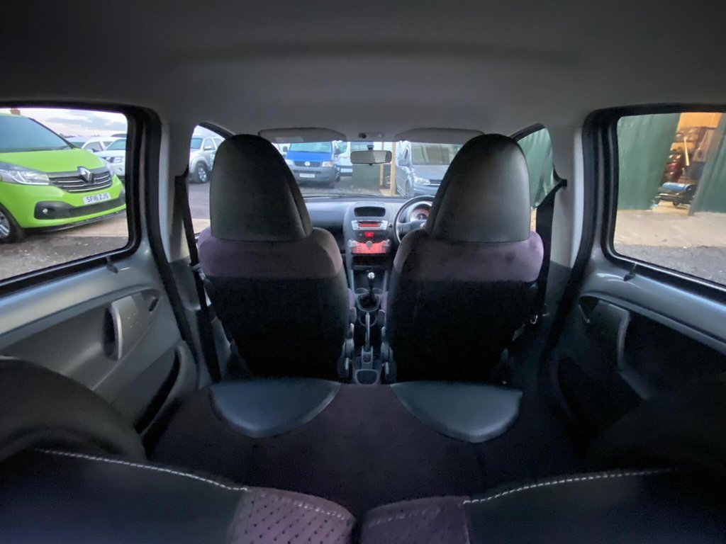 Used Toyota AYGO 2009 for sale - 76784043: Photo 48