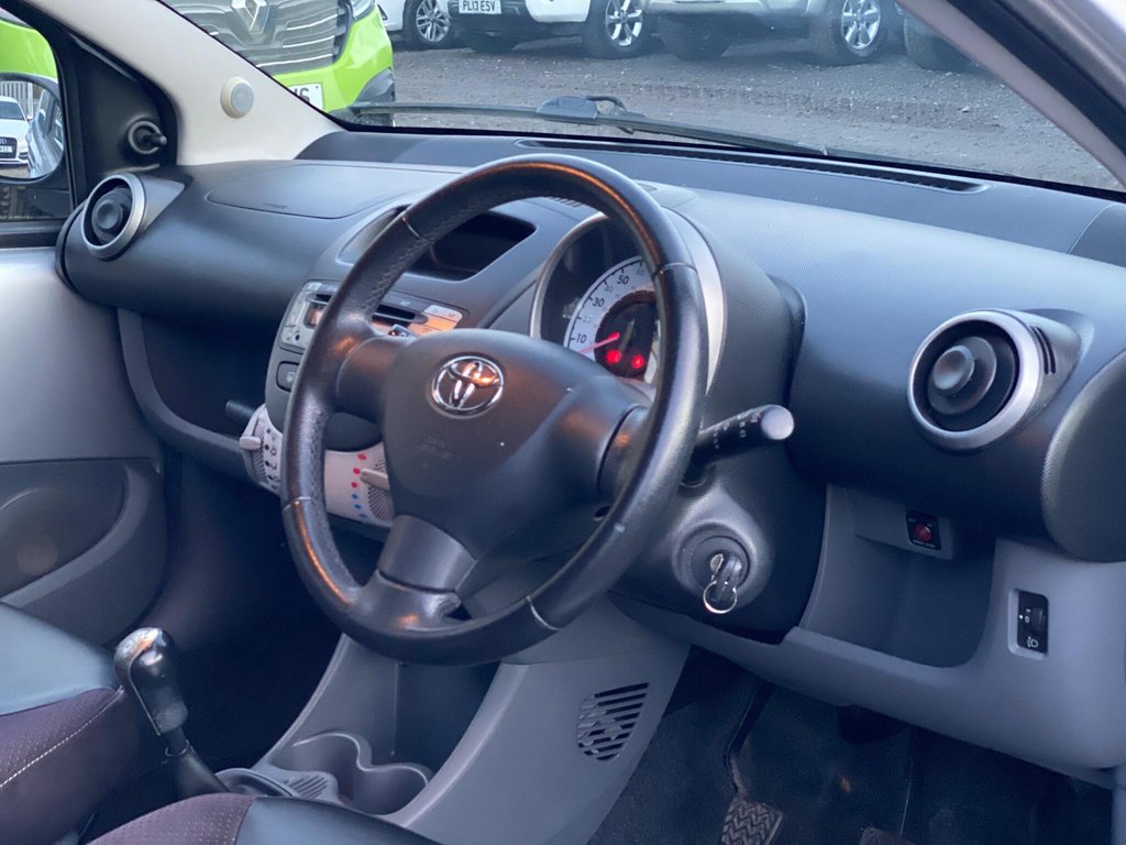 Used Toyota AYGO 2009 for sale - 76784043: Photo 6