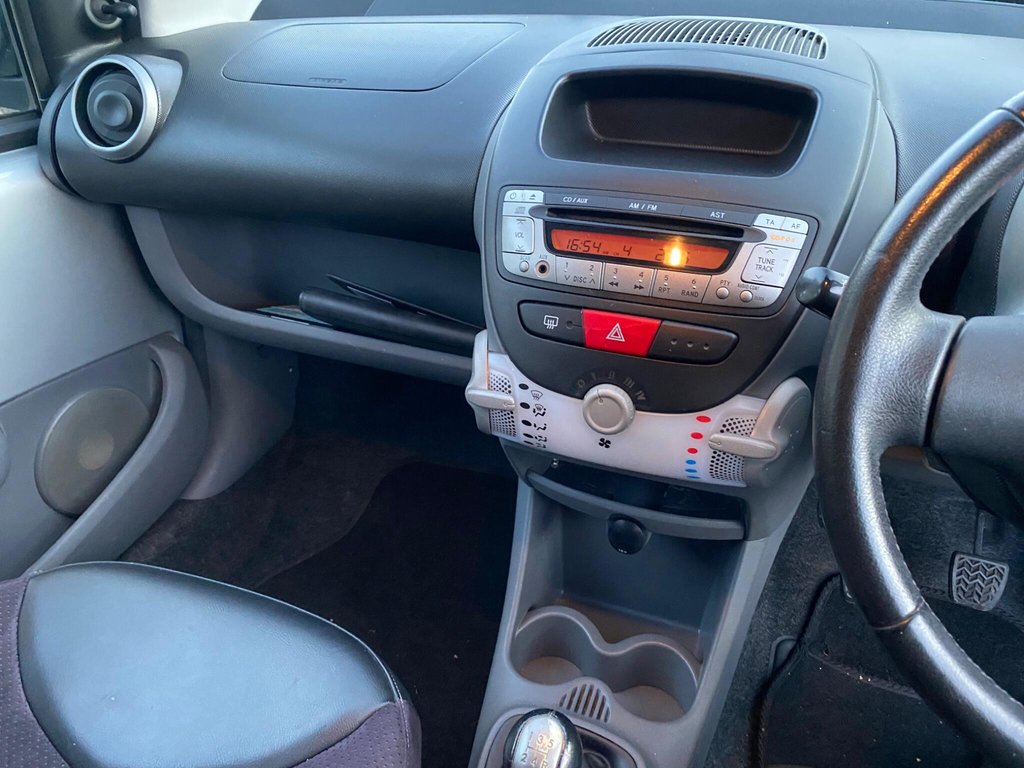 Used Toyota AYGO 2009 for sale - 76784043: Photo 8