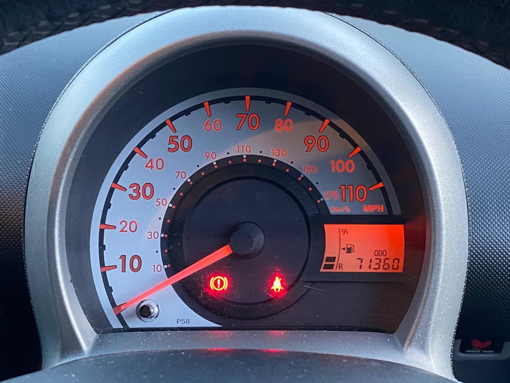 Used Toyota AYGO 2009 for sale - 76784043: Photo 9