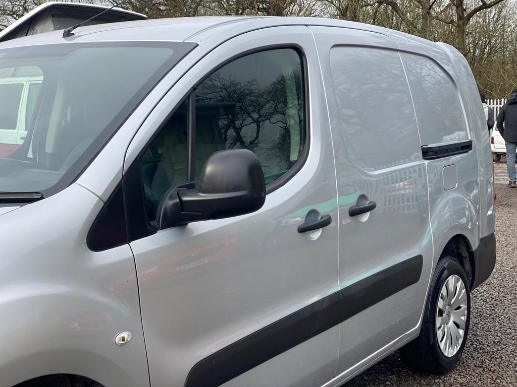 Used Citroen Berlingo 2015 for sale - 77697955: Photo 32