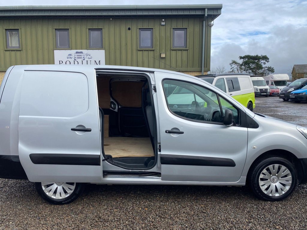 Used Citroen Berlingo 2015 for sale - 77697955: Photo 46