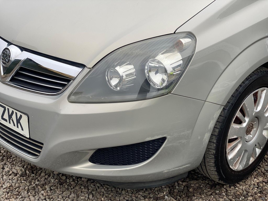 Used Vauxhall Zafira 2009 for sale - 77780488: Photo 25