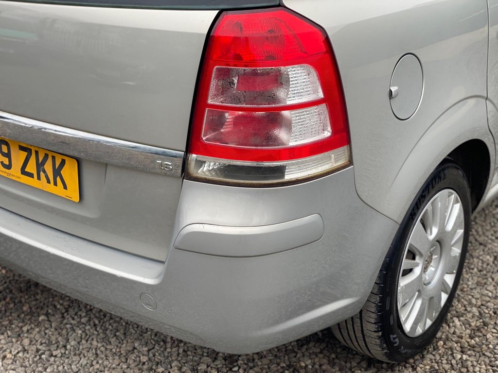 Used Vauxhall Zafira 2009 for sale - 77780488: Photo 27