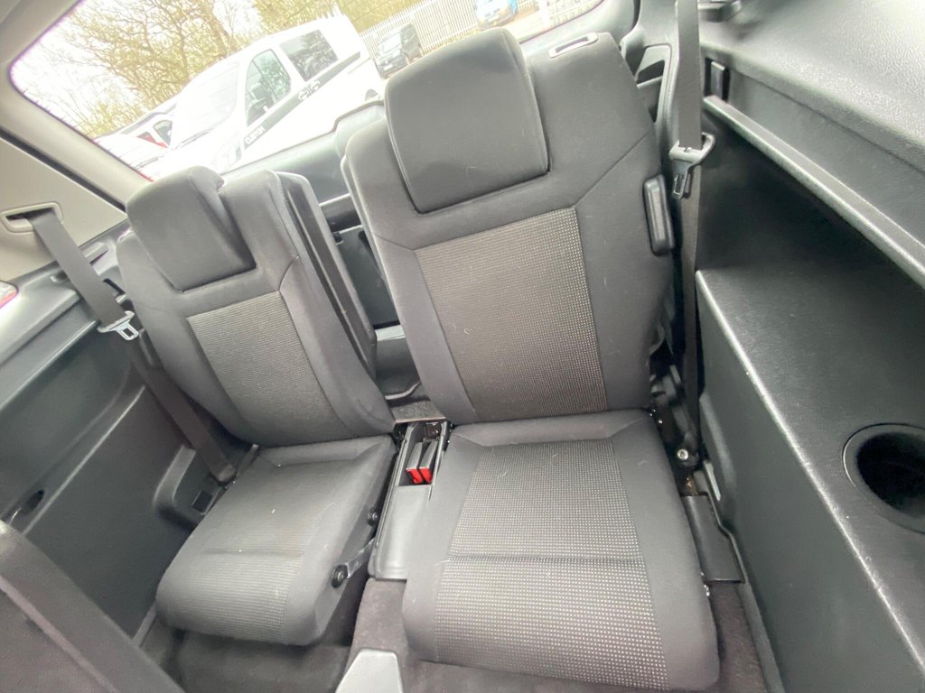 Used Vauxhall Zafira 2009 for sale - 77780488: Photo 42