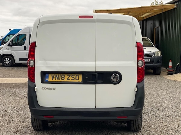 Used Vauxhall Combo 2018 for sale - 76210783: Photo 21
