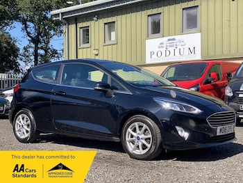 Used Ford Fiesta 2018 for sale - 79345800: Photo
