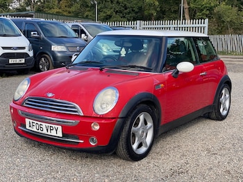 Used MINI Hatch 2006 for sale - 75741838: Photo