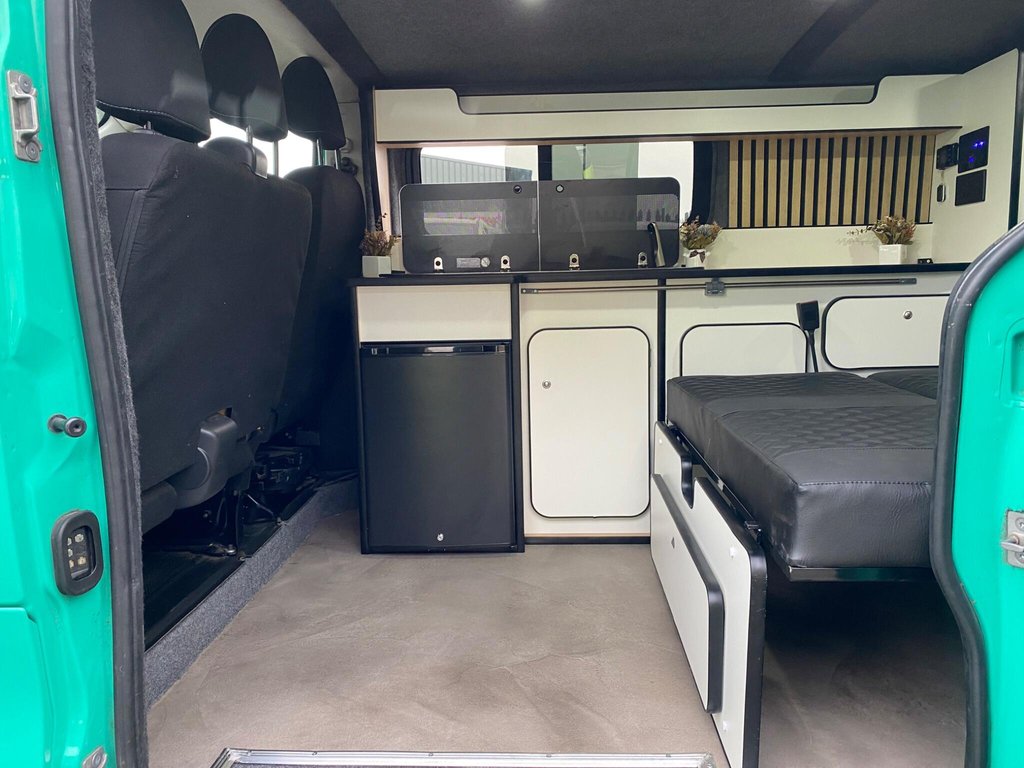 Used Vauxhall Vivaro 2017 for sale - 77588339: Photo 10