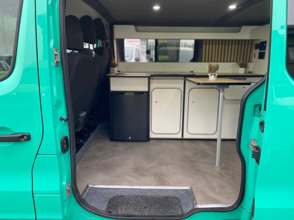 Used Vauxhall Vivaro 2017 for sale - 77588339: Photo 28