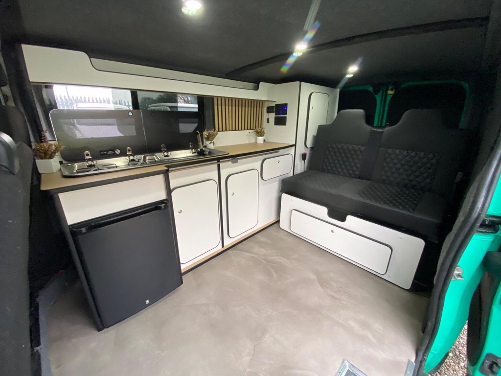 Used Vauxhall Vivaro 2017 for sale - 77588339: Photo 5